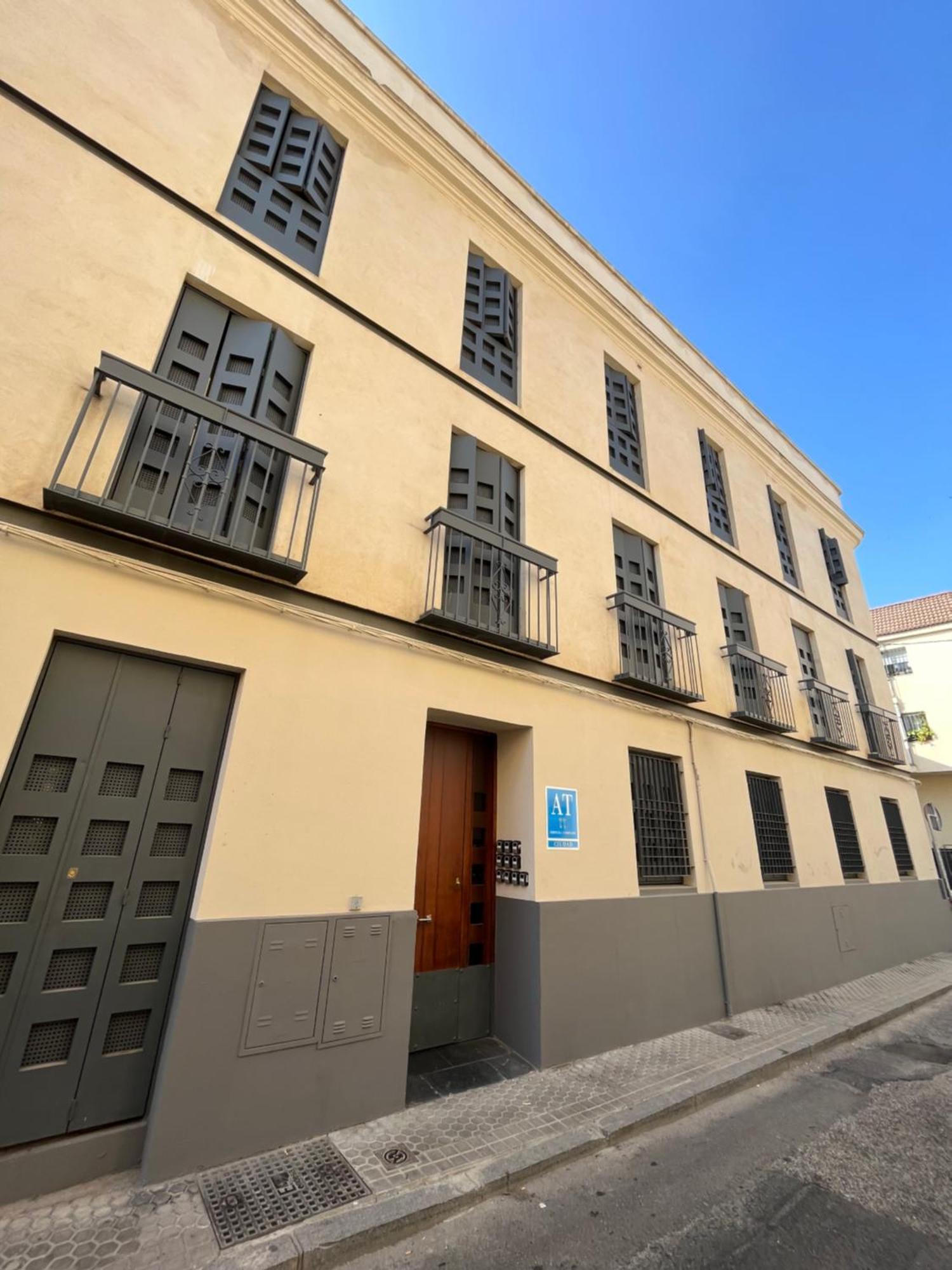 Center Sevilla Confort 7 Exterior foto